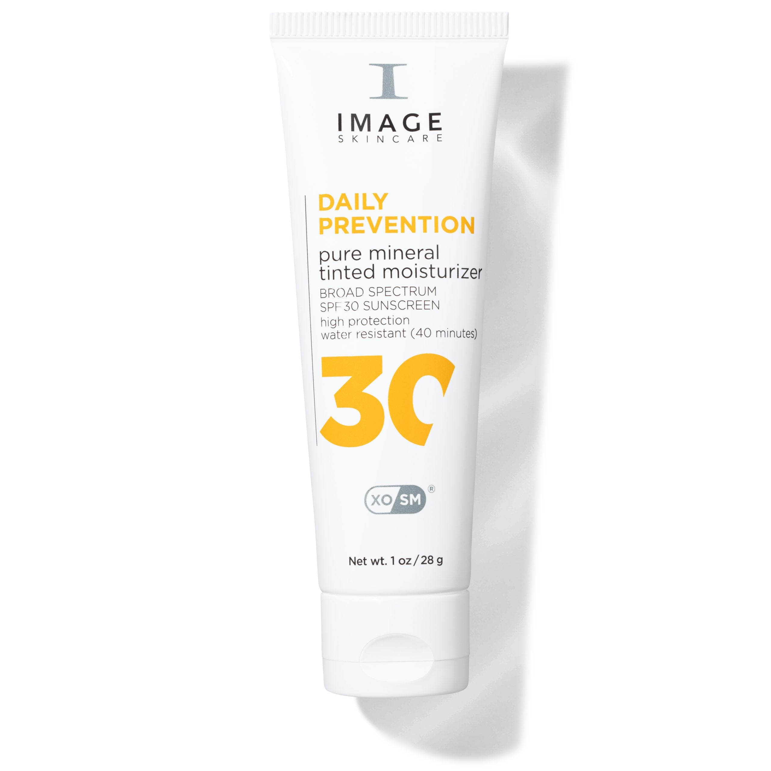 DAILY PREVENTION Pure Mineral Tinted Moisturiser SPF 30 Travel Size image 0